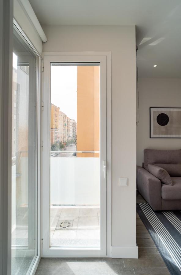 AAC Málaga - Apartamento luminoso y nuevo, a 1,3km del centro de Málaga Exterior foto